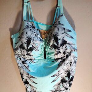 Cacique Swim Top Built in Bra Underwire Slimming Size 46DDD NWT